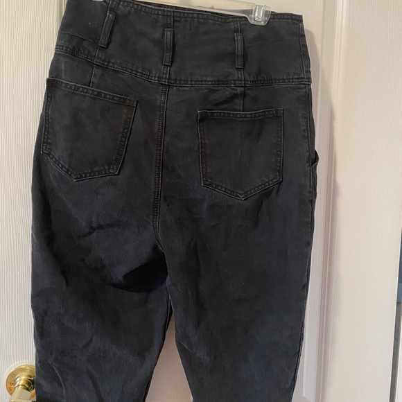 Black highwaisted jeans - Picture 2 of 3